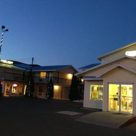 Cache Creek Inn