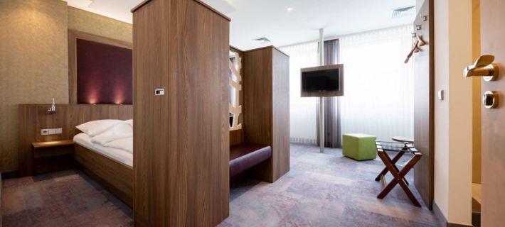 Kronenhotel Hotel di Stuttgart
