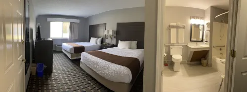 Adams Inn and Suites
