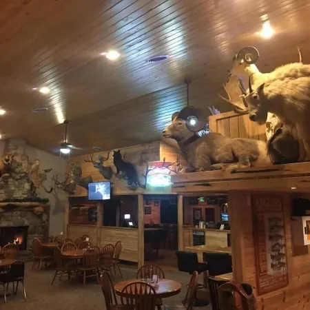 Lakeside Resort and Motel