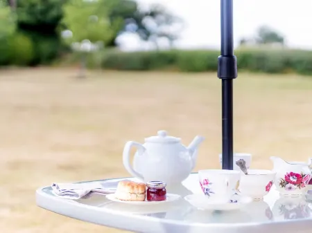 Norbank Garden Studio