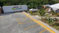 Hotel y Villas Salamar - parking