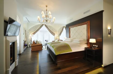 Hotel Gut Ising Отели в г. Траунройт