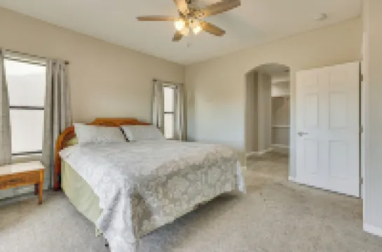 距高爾夫球場7英里：布爾黑特市山景隱居處 布爾黑特市住宿飯店