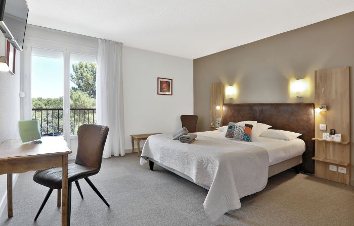 Logis Hôtel le Tropicana
