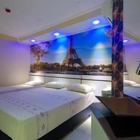 Motel Fest (Adults Only)