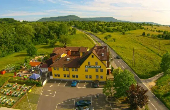 納仁內爾霍夫酒店