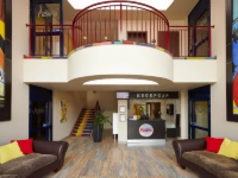 Picaro Żarska Wieś Południe 酒店 茲戈熱萊茨縣酒店