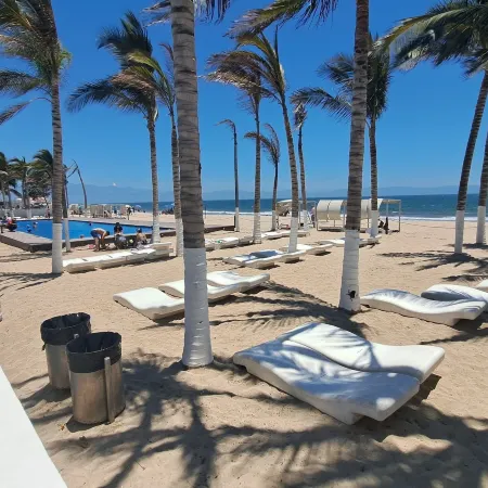 Aria Ocean, Nuevo Vallarta,Beach & Pool
