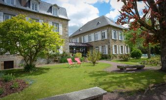 Logis Hotel Restaurant Auberge de La Sélune