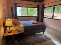 Gorgeous, LARGE, peaceful! Perfect location!