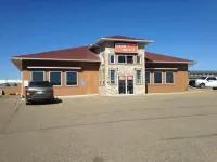 Western Budget Motel Peace River فنادق في بيس ريفر