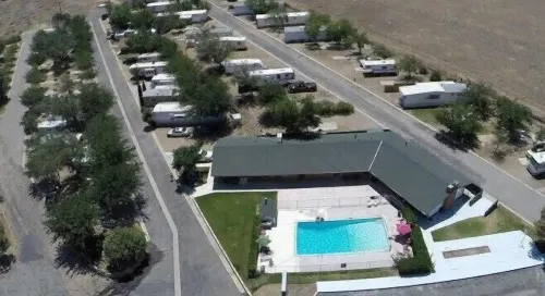 Lake Isabella RV Resort - Pysäköinti