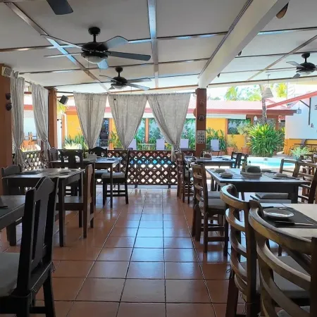 Cabinas El Colibri, Apart Hotel