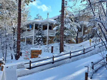 Sheridan House Inn- Adult Only Accommodation