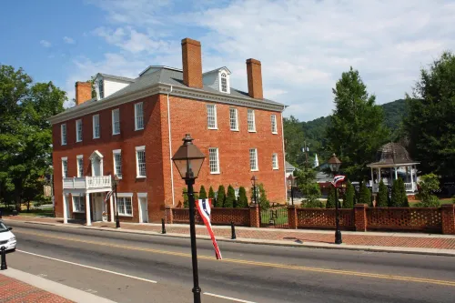 Hale Springs Inn Hotels in Rogersville