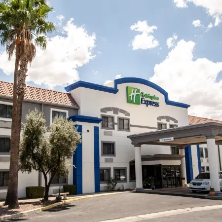 Holiday Inn Express TUCSON-AIRPORT by IHG