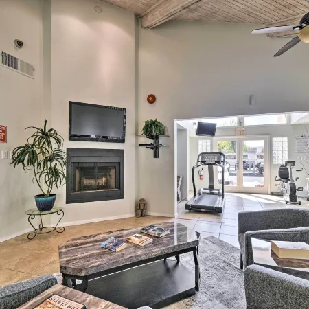 Pool, Golf Course View: Scottsdale Condo