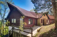 Ledge Lodge Burkesville Getaway Pool and Views! - Wifi