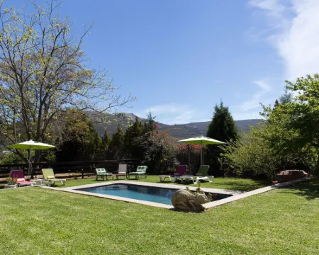 Nuwerus Lodge Paarl Hotels in Paarl