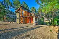 Broken Bow Cabin < 9 Mi to Choctaw Landing Casino - parking