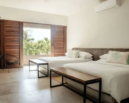 Lo Sereno Casa de Playa Hotels in Troncones