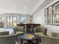 โรงแรม Holiday Inn Express & Suites Mountain View Silicon Valley บาย IHG โรงแรมในเมาน์เทนวิว