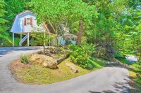 Secluded Chattanooga Getaway w/ Deck + Yard! - parking