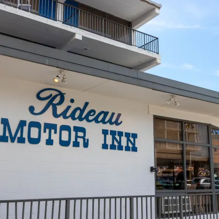 Rideau Motor Inn