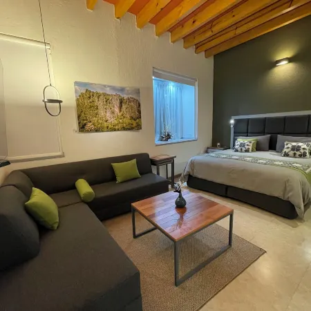 Anuies Business Hotel y Convenciones