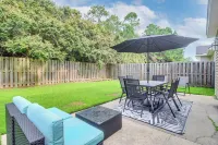 Spacious Pooler Home w/ Family-Friendly Perks - parking