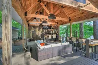 Lakefront Retreat w/ Deep Water + Great Views! - 3-stjärniga