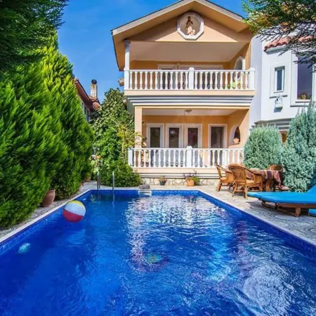 Dalyan Palace