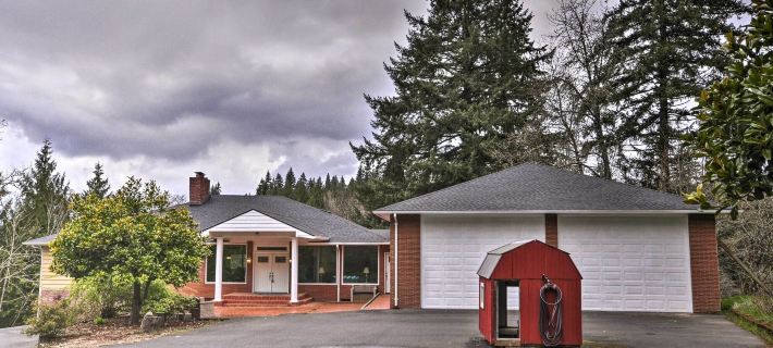 Charming Kelso Home w/ Proximity to Cowlitz River! Ξενοδοχεία στην πόλη Cowlitz County