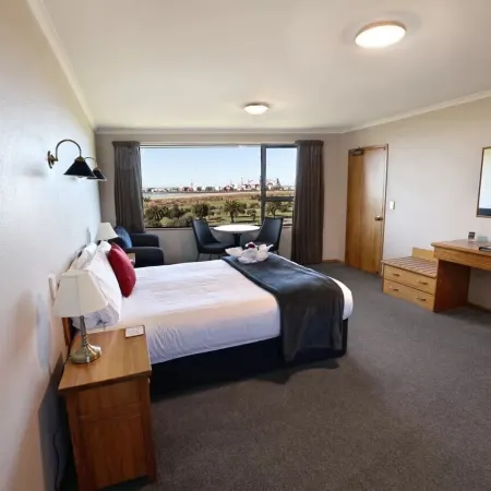 Baywatch Motor Lodge Отели в г. Тимару