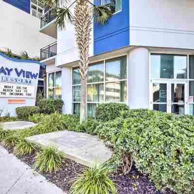 Beachfront Condo in Myrtle Beach w/ Pool Access Hotel Exterior