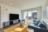 The Carter by AvantStay Spacious Stay Near Downtown Hotels in 