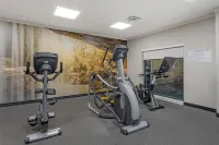 Best Western Plus Elizabethtown Inn  Suites - Gym