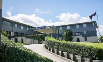Alpha Hotel Eastern Creek