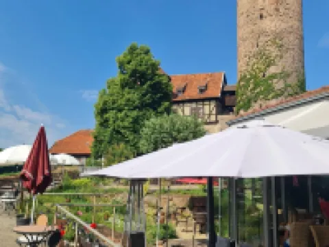 Hotel & Café Schachtenburg Hotels in Schlitz