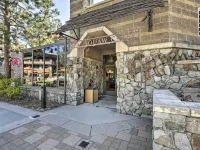 6 Mi to Lake Tahoe Everline Resort Retreat! Hotels in Olympic Valley