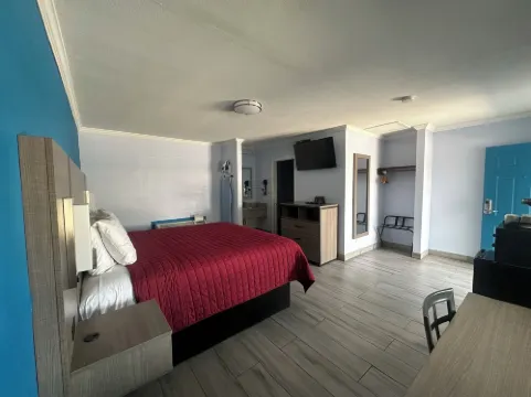 Carrizo Executive Inn