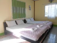 Na Chan Resort Hotels in Khlung District