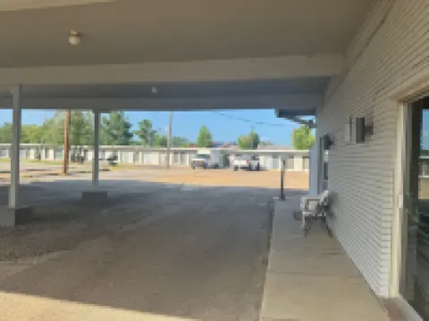 ホリデー モーテル