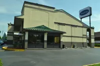 Travel Inn New Castle Airport - parking