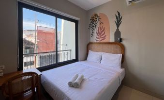 Mono Coliving Kertajaya Syariah, SBY