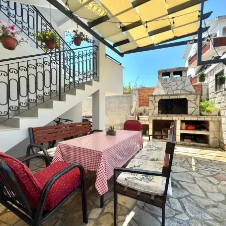 Apartments Janda Bijela