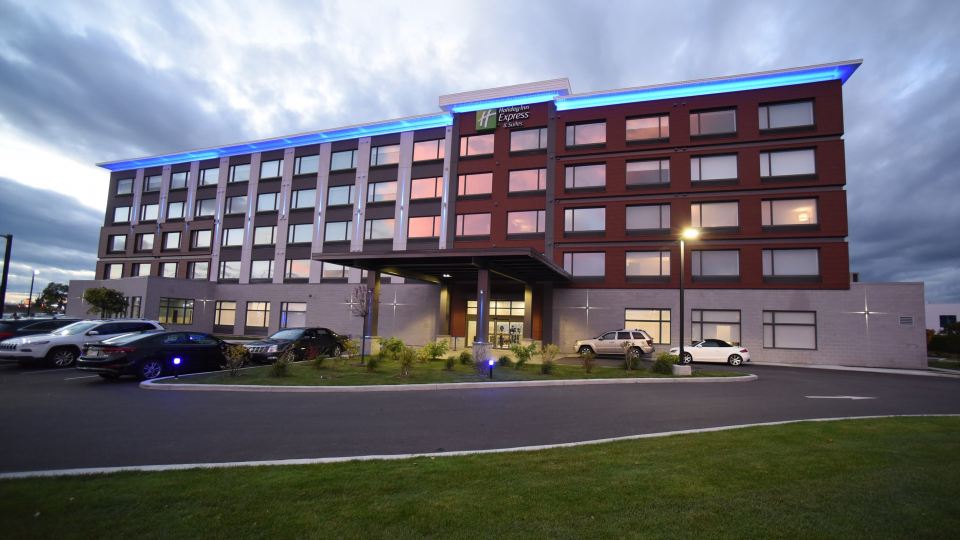 Holiday Inn Express & Suites GATINEAU - OTTAWA by IHG