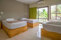 Echo Beach Hostel Hotels near Koh Phangan