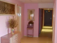 Hotel du Centre Hotels in Hauconcourt